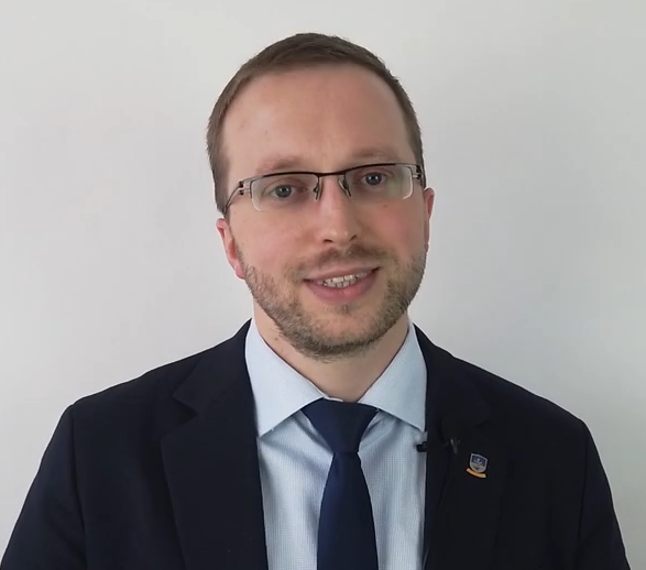 Sebastian Pontus – wychowawca, koordynator zajęć pozalekcyjnych, koordynator ds. innowacji w Stowarzyszeniu “Węgielek”.